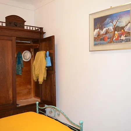 Casa Mi Tu * Genua